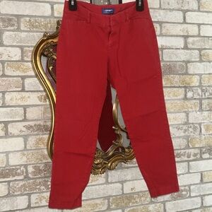 Old Navy Women's Red Mid-Rise Pixie Pants Size 6 Regular